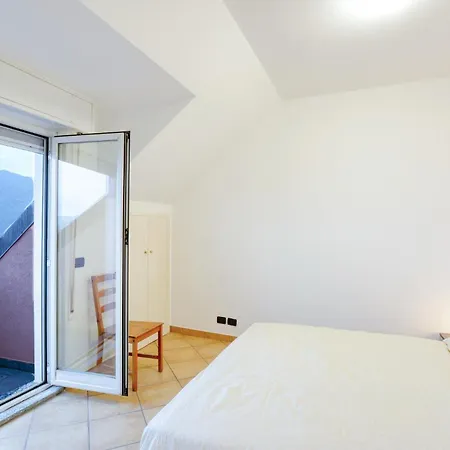 2 Bedroom Cozy In