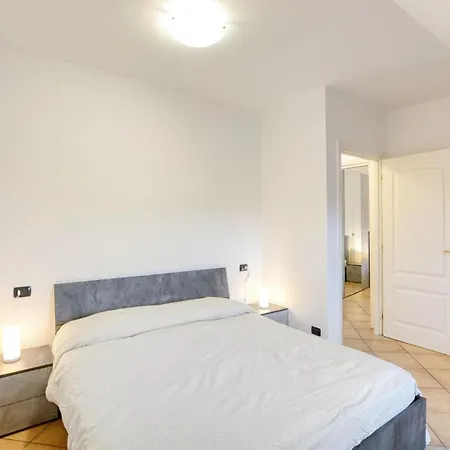 2 Bedroom Cozy In